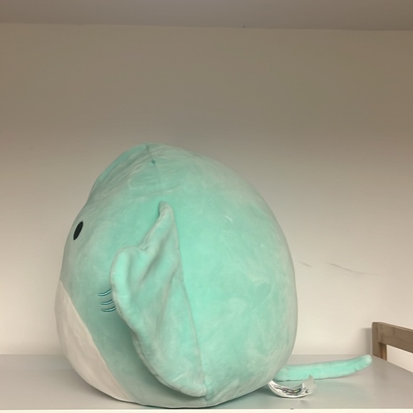 Maggie the stingray squishmallow plush toy great conditon snuggly stuffie 🌊🌊 - Picture 2 of 4